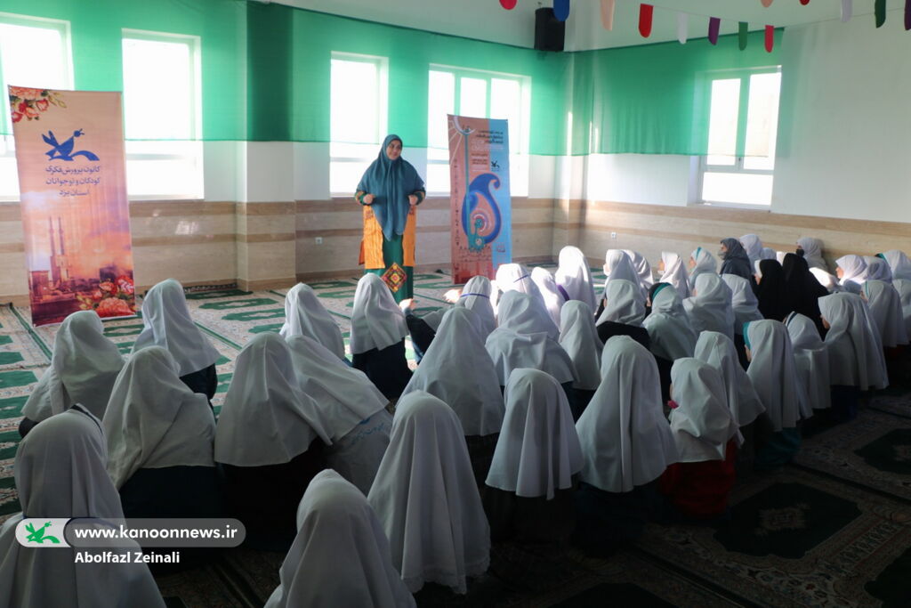 جشنواره بینالمللی قصهگویی میهمان مدارس محروم یزد شد