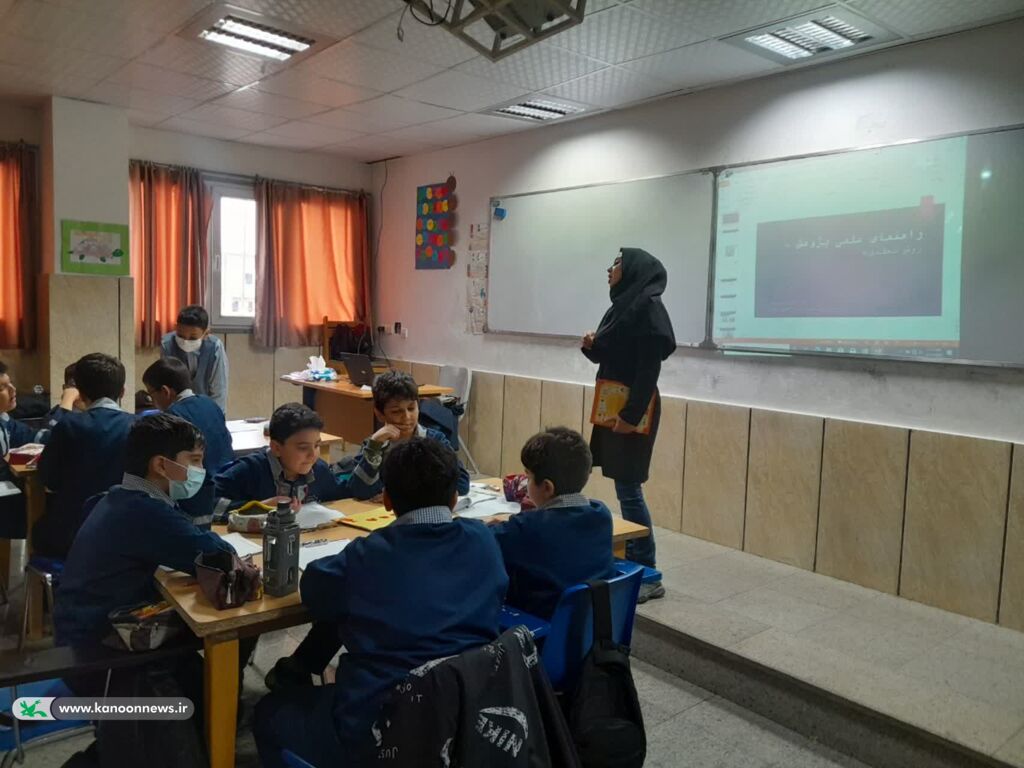 خوب نگاه کردن و خوب گوش کردن آغاز یک پژوهش است