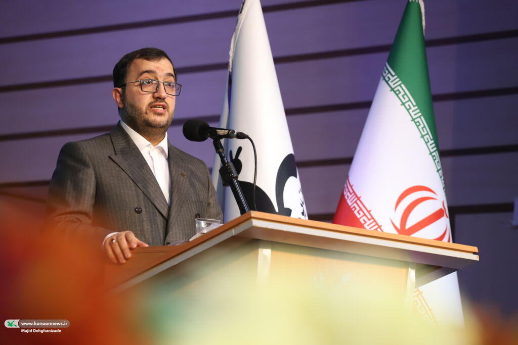 برای مخاطب و نیاز مخاطب قصه بگوییم/ صدای قصه و قصهگویی به دورترین نقاط مرزی از قلب پایتخت قصهگویی رسید