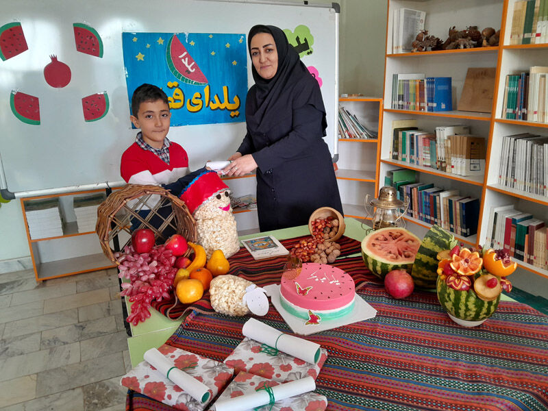 آیین شب چله در مراکز کانون استان اردبیل اجرا شد