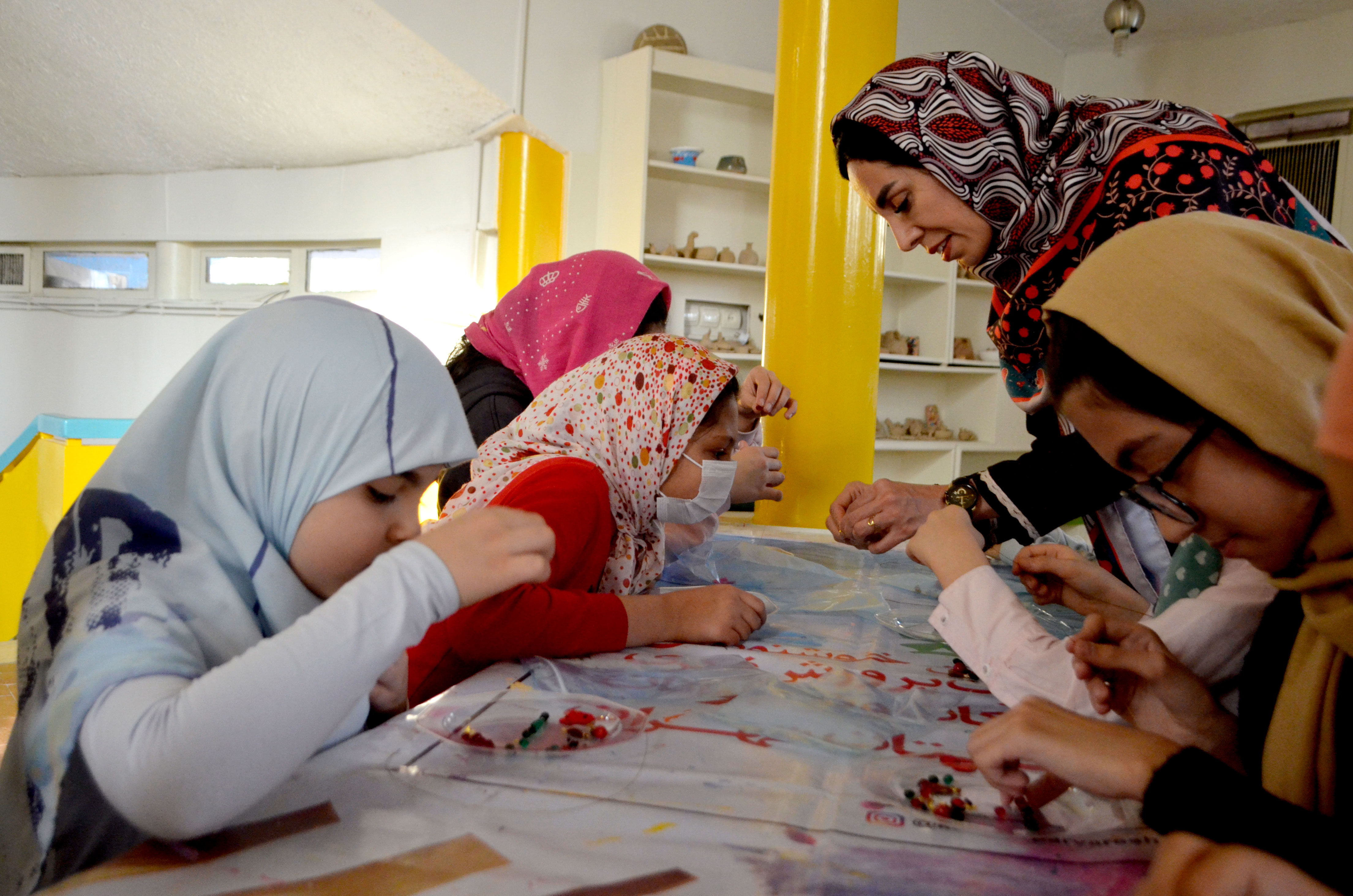 با زیورآلات یلدایی