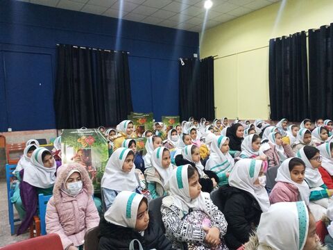 چند نما از استقبال از "بچه زرنگ" در مراکز فرهنگی و هنری کانون استان قزوین