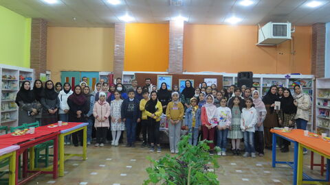 چند نما از برگزاری نشست ادبی «دوپنجره» در کانون استان قزوین