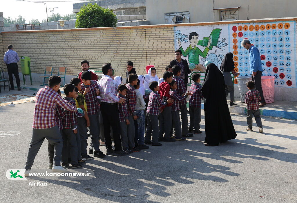 پیک امید کانون استان بوشهر میهمان کودکان تل سیاه شد