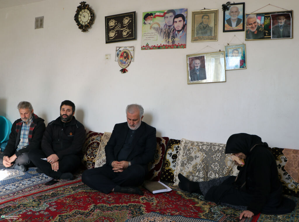 برگزاری آیینهای تجلیل از مادران و همسران شهدا در کانون گیلان