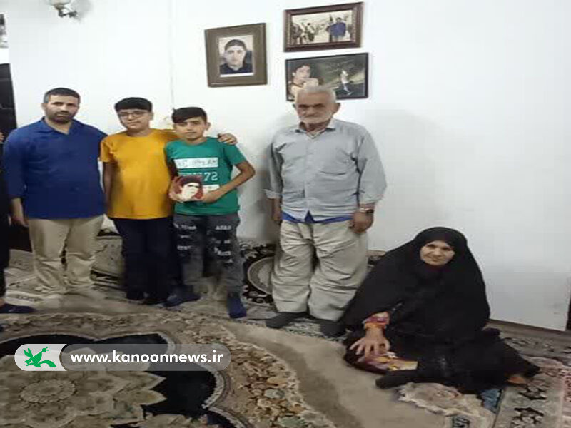 برگزاری آیینهای تجلیل از مادران و همسران شهدا در کانون گیلان