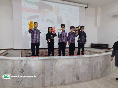 یوم الله ۹ دی در مراکز فرهنگی هنری کانون استان بوشهر