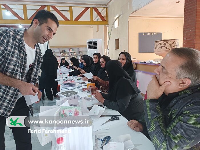 کارگاه آموزشیpop up  ویژه مربیان فعال حوزه نمایش کانون پرورش فکری کودکان و نوجوانان سیستان و بلوچستان کارگاه آموزشیpop up  ویژه مربیان فعال حوزه نمایش کانون استان برگزار شد