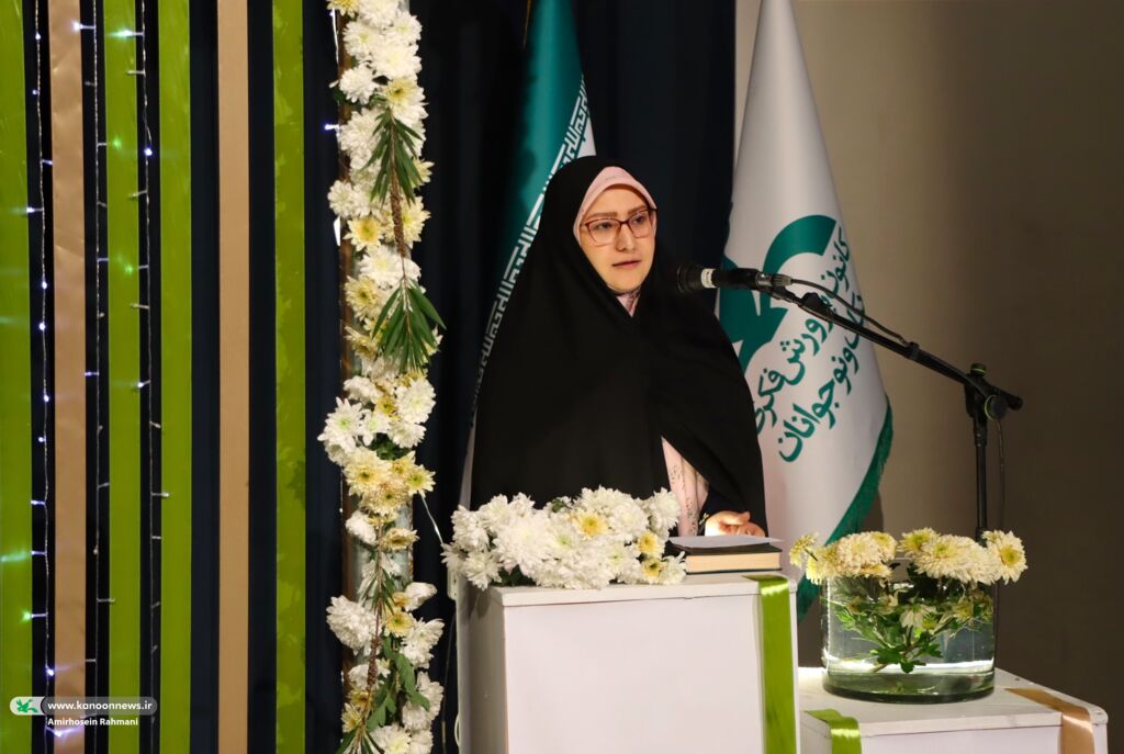 مراسم گرامیداشت میلاد حضرت زهرا(س) با عنوان «ساحت مهتاب» برگزار شد