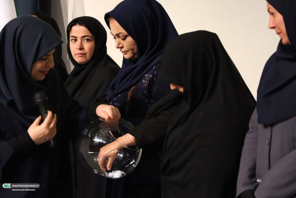 مراسم گرامیداشت میلاد حضرت زهرا(س) با عنوان «ساحت مهتاب» برگزار شد