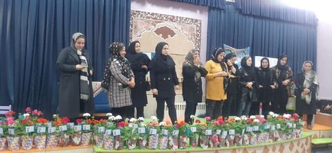 جشن میلاد حضرت زهرا ( س ) و روز مادر در مراکز شماره 13و 8 اصفهان / و مراکز تیران و گزو برخوار
