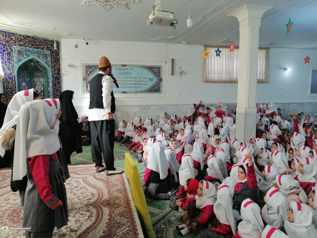 ویژه برنامه مشترک کانون پرورش فکری و معاونت پرورشی آموزش و پرورش در دو مدرسه استان برگزار شد
