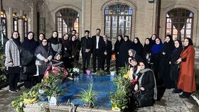 بازدید میهمانان اختتامیه‌ی بخش علمی بیست‌و پنجمین جشنواره‌ی بین‌المللی قصه‌گویی از خانه‌ی جلیلی کرمانشاه