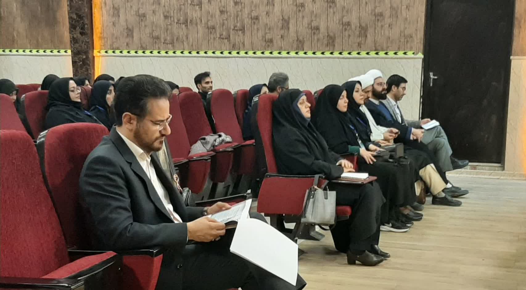 برگزاری دومین پنل تخصصی با موضوع قصه‌های قرآنی و مذهبی در دانشگاه فرهنگیان کرمانشاه