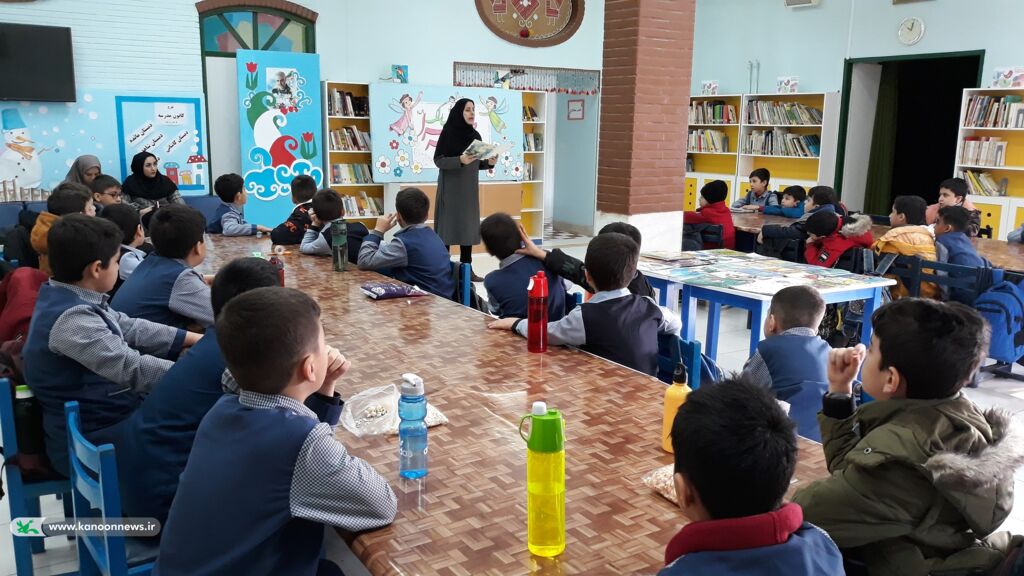 ویژه برنامه روز مادر و گرامیداشت سالگرد سردار سلیمانی در مرکز ابهر