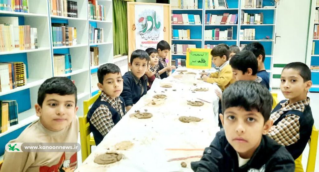 گرامیداشت مقام زن و سالگرد سردار سلیمانی در مرکز قیدار