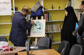 آیین رونمایی از پوستر مسابقه نقاشی «مدرسه‌ای به وسعت ایران» با حضور معاون وزیر آموزش و پرورش