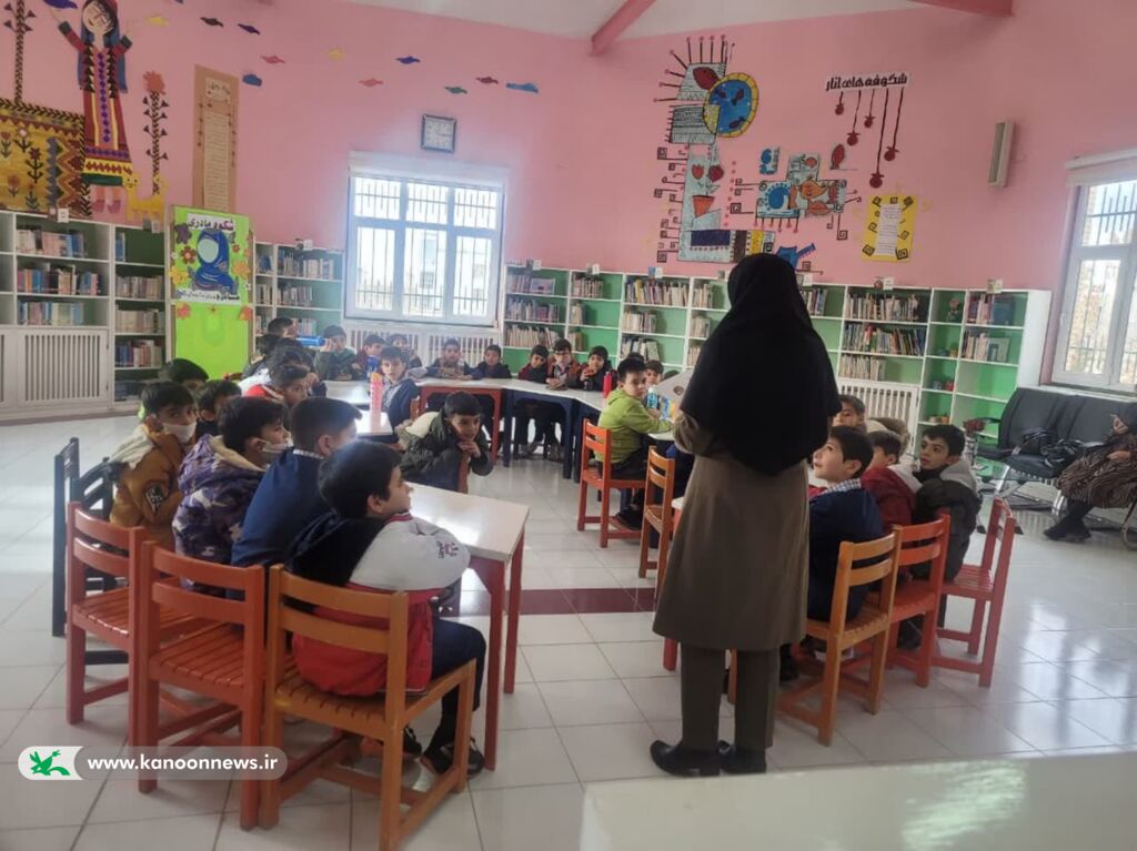 گرامیداشت روز مادر و روز مقاومت در مراکز کانون زنجان