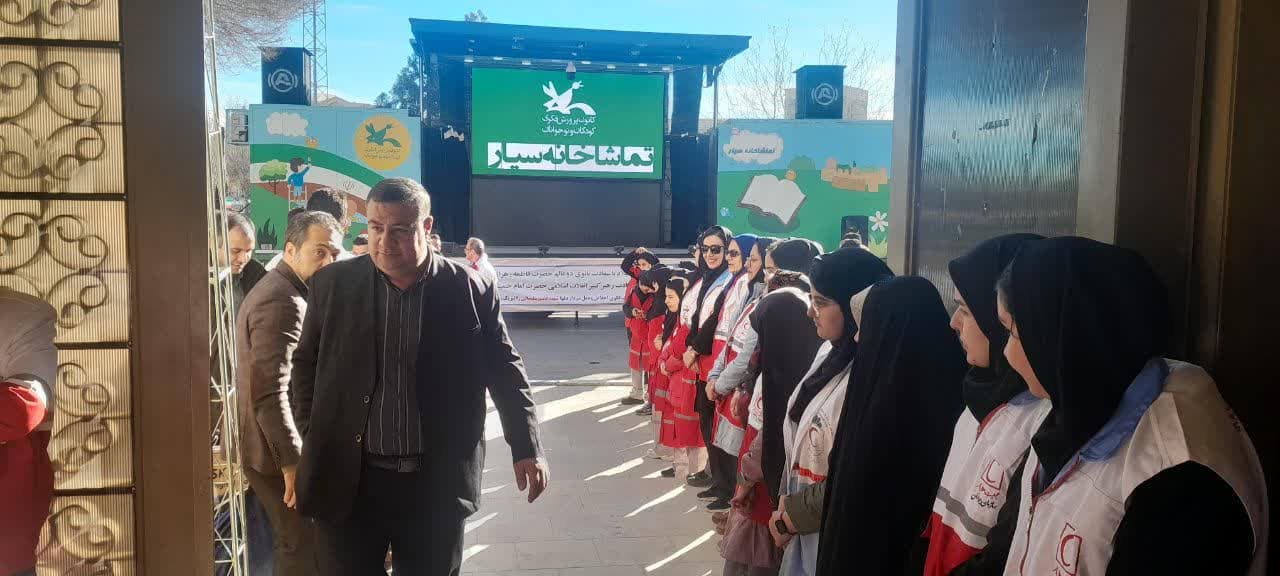 غرفه های کانون در دومین رویداد فرهنگی "بر آستان آفتاب" در خمین به کار خود پایان داد 