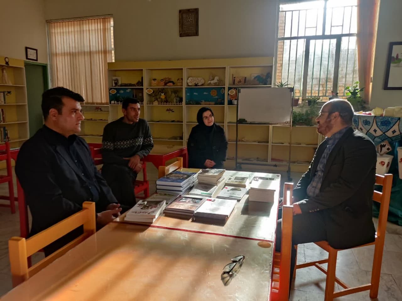 بازدید مدیرکل کانون پرورش فکری استان مرکزی  از مراکز فرهنگی هنری بخش فراهان