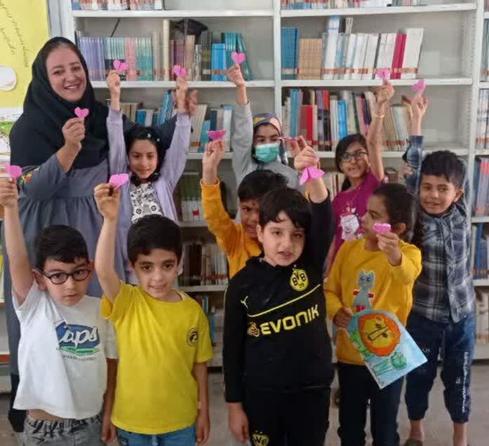 گرامیداشت یاد شهدای کودک و نوجوان حمله تروریستی کرمان در مراکز کانون هرمزگان