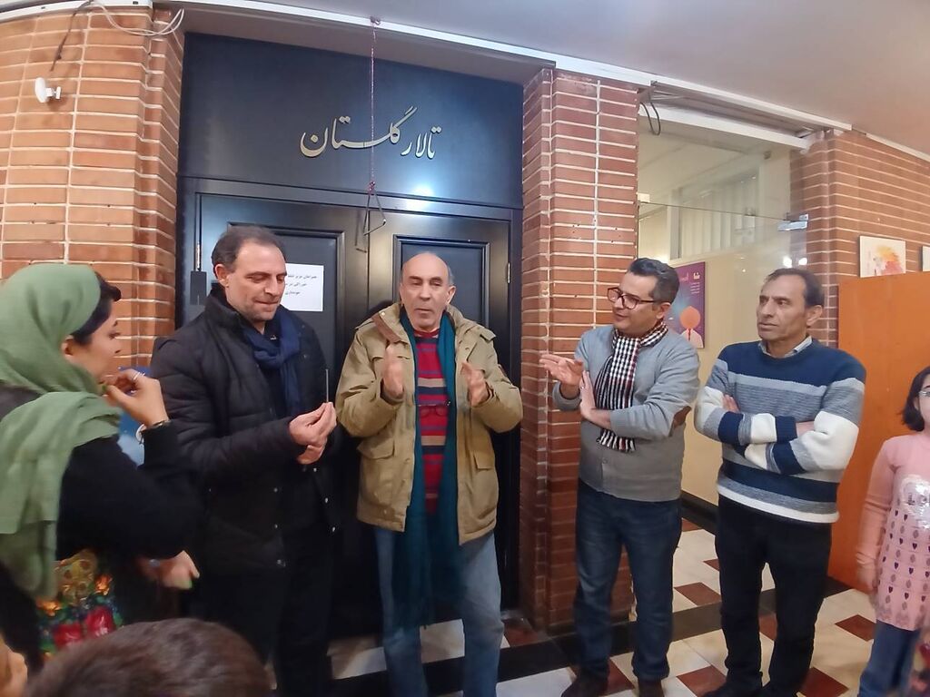 آغاز اجرای نمایش «قورباغه و غریبه» در سالروز ۵۲ سالگی مرکز تئاترکانون