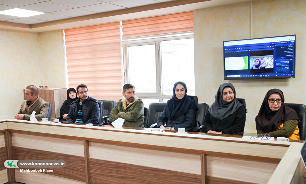 به داستانها برچسب نزنید/ هرجریانی در اوج خود به ضد خود نزدیک میشود