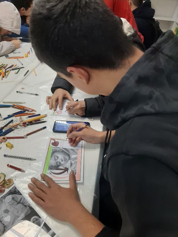 گرامیداشت یاد مهمان آسمان