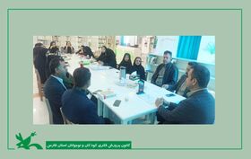 نشست هم اندیشی با مربیان پرورشی و کارشناسان آموزش و پرورش در مرکز مهر برگزار شد
