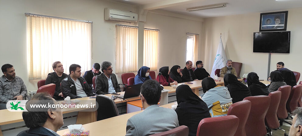 جلسه شورای اداری کانون لرستان برگزارشد