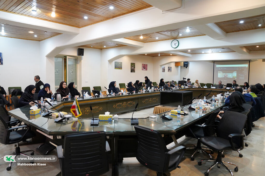 پرویزی: بازی درمانی راهی برای همزبان شدن با کودک است/ درخشان: تخلیه تنش در دنیای بازی میتواند رخ دهد