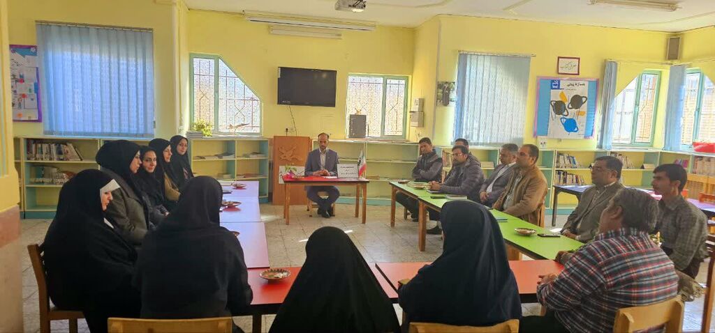 مدیر کل کانون پرورش فکری خراسان جنوبی : قلب کانون مراکز هستند مدیر کل کانون پرورش فکری خراسان جنوبی : قلب کانون مراکز هستند