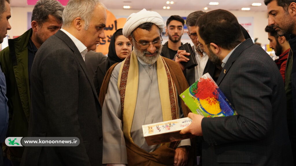 مردم با خریدن اسباببازیهای داخلی از این بخش حمایت کنند