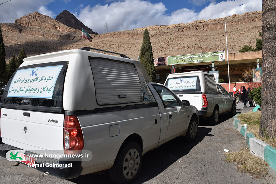 ایستگاه نقاشی کانون لرستان در همایش ملی پدران آسمانی