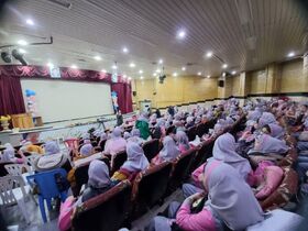 استقبال ۲۵۰۰ دانش‌آموز سنقری از بچه‌زرنگ