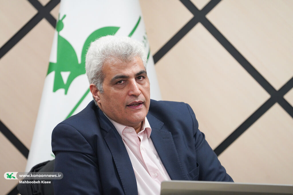 غروی: یک محصول باید بتواند زاویه نگاه مخاطب را دقیق رصد کرده و تامین کند/ پاکزاد: شاخصهای کسب و کار اسباببازی ما در حال حاضر بیشتر تمایل به سمت سنت دارد/صالحی: برندسازی در شبکههای اجتماعی ارزان نیست