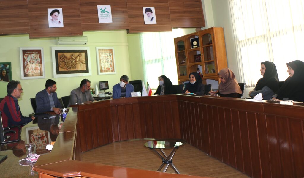 اولین جلسه شورای اداری مالی کانون استان فارس