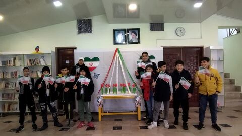 اولین روز آیین های گرامیداشت دهه فجر در مراکز کانون پرورش فکری کودکان و نوجوانان استان آذربایجان غربی