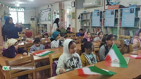 نواختن زنگ انقلاب در مراکز کانون پرورش فکری کودکان و نوجوانان خوزستان