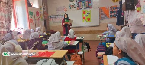 نواختن زنگ انقلاب در مراکز کانون پرورش فکری کودکان و نوجوانان خوزستان