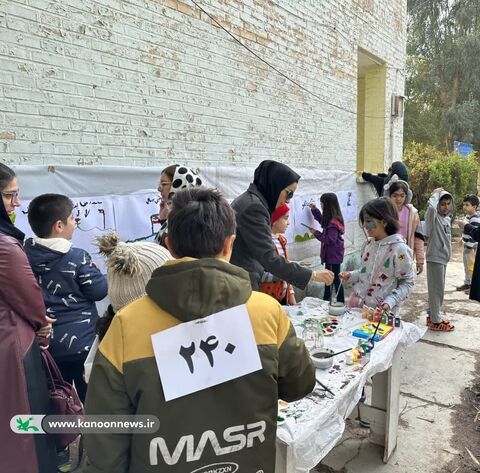 نواختن زنگ انقلاب در مراکز کانون پرورش فکری کودکان و نوجوانان خوزستان