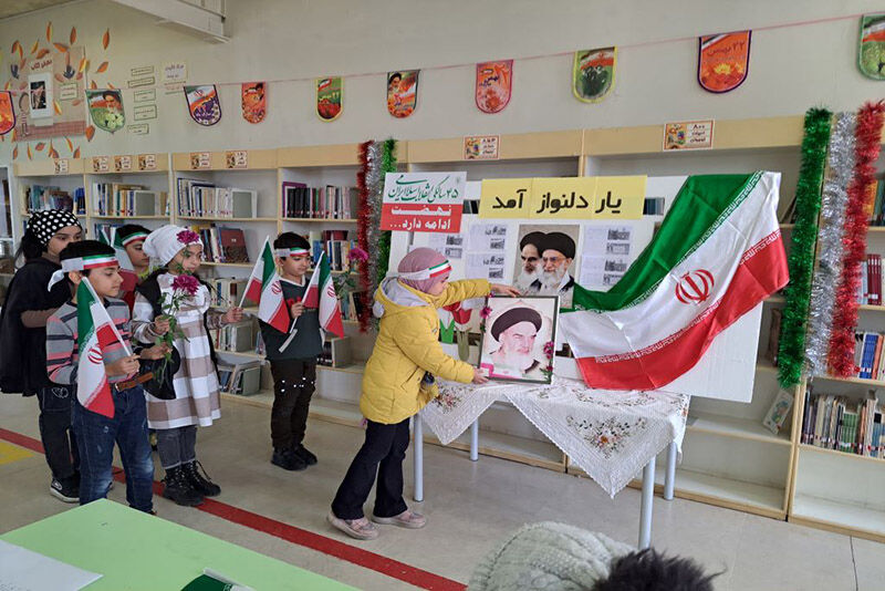 برنامه‌های ۹ مرکز کانون استان اردبیل در نخستین روز از ایام الله دهه‌ی فجر