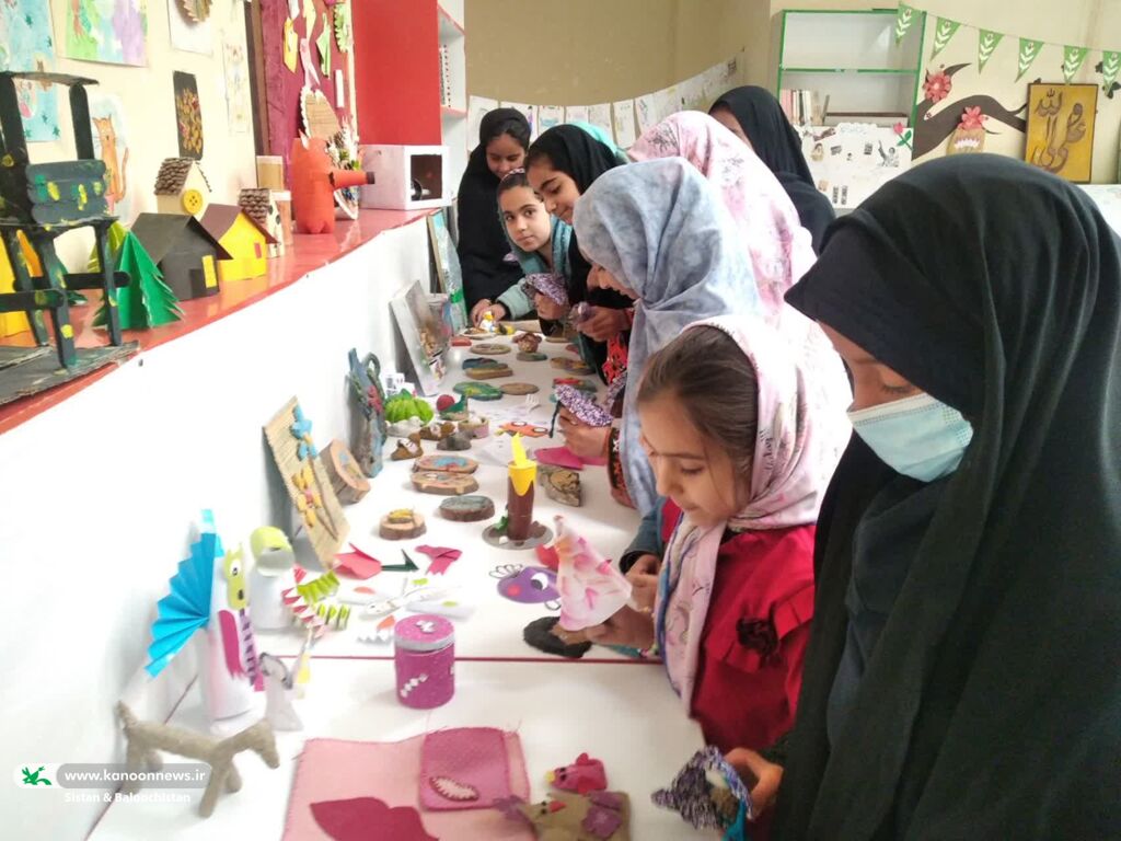 افتتاح نمایشگاههای آثار مربیان و اعضا در مراکز فرهنگیهنری سیستان و بلوچستان