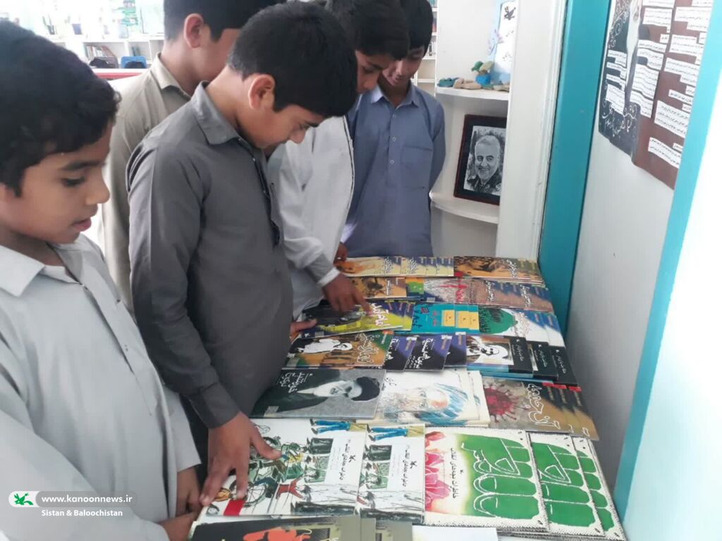 افتتاح نمایشگاههای آثار مربیان و اعضا در مراکز فرهنگیهنری سیستان و بلوچستان
