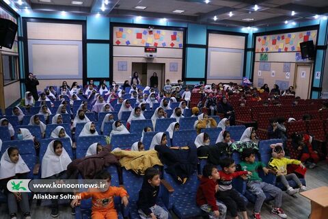 برگزاری جشن انقلاب در کانون کرمان