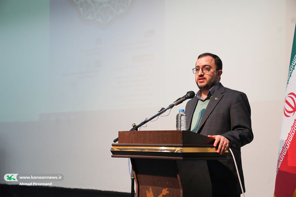 دهمین گردهمآیی موسسهها و نهادهای فعال در حوزه آموزش زبان فارسی در جهان برنامهریزی برای آموزش زبان فارسی به کودکان و نوجوانان ایرانی خارج از کشور/ راهاندازی مراکز ویژه برای توسعه و ترویج زبان فارسی در ایران