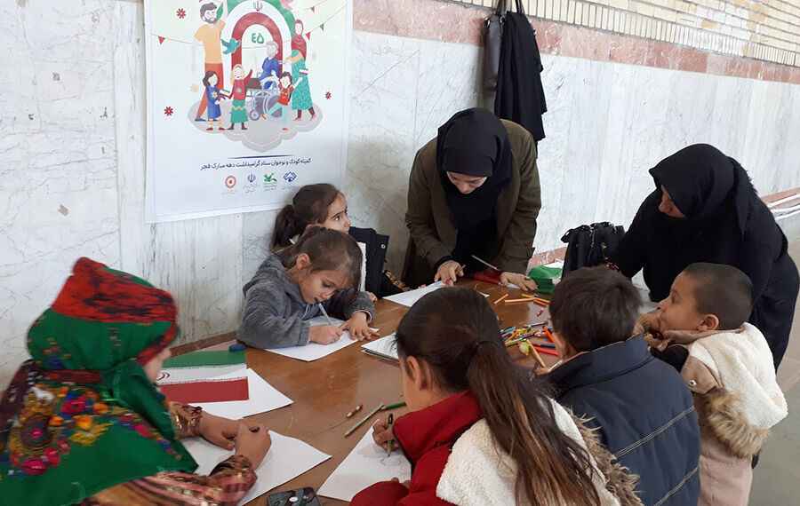 شور و شوق برنامههای دهه مبارک فجر در هفت مرکز کانون استان اردبیل