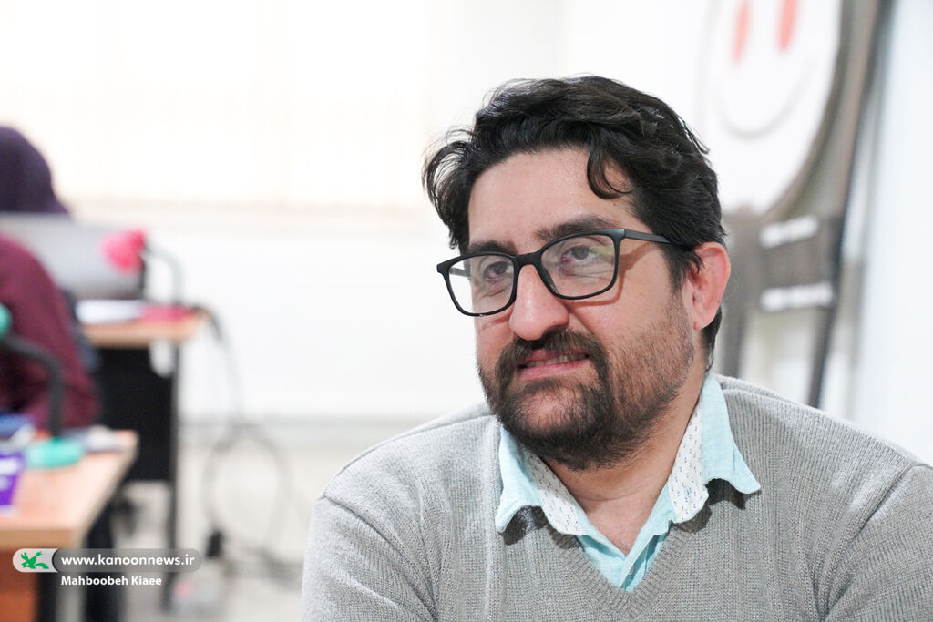 بهنود نکویی طراح، پویانما، کارگردان، تهیهکننده انیمیشن آثار بخش دانشجویی از نقاط قوت جشنواره پویانمایی امسال است/ تولیدکنندگان انیمیشن به بلوغی در فیلمسازی و روایتگری رسیدهاند