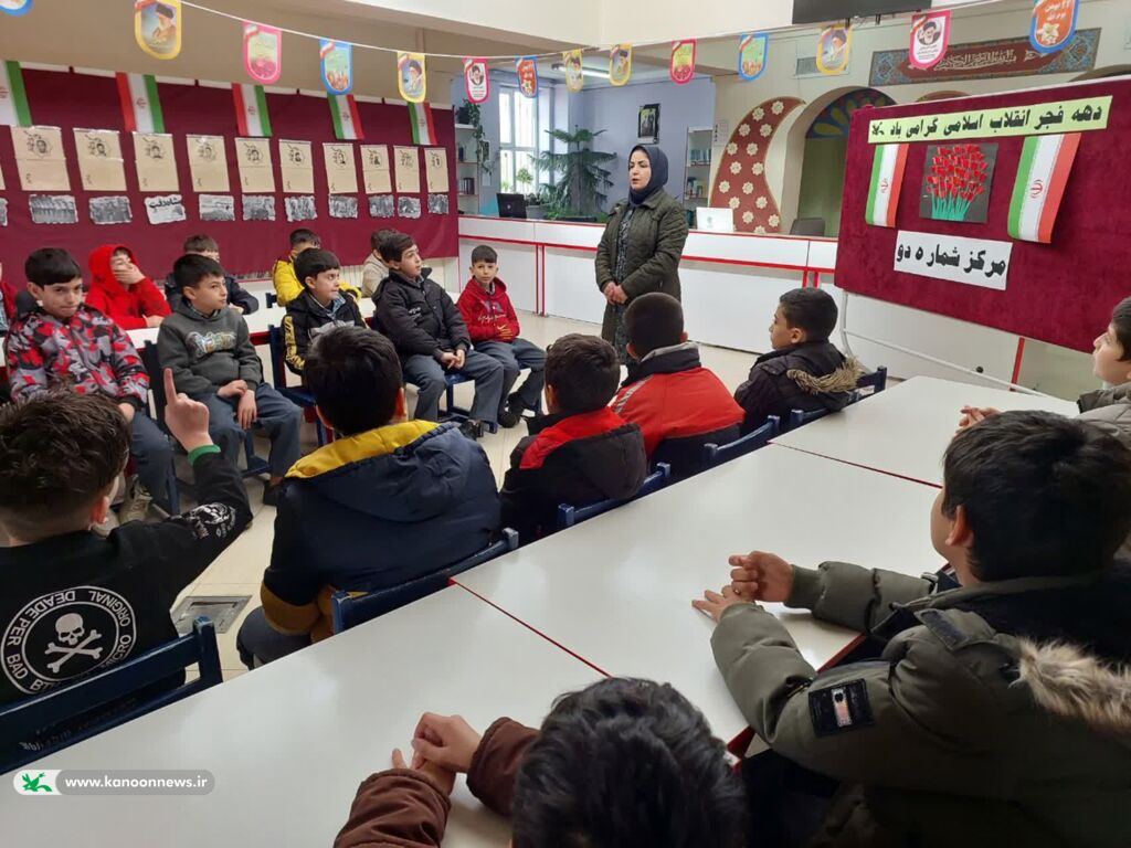 گرامیداشت دهه مبارک فجر برای اعضای کانون زنجان