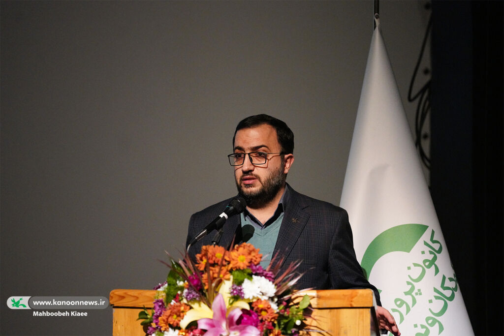 شش کتاب نادر ابراهیمی در کانون پرورش فکری رونمایی شد